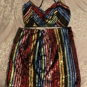 Two piece skirt set